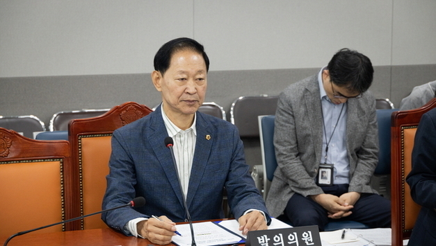 윤재영 의원, 쪼그라드는 경기도 체육진흥기금 우려