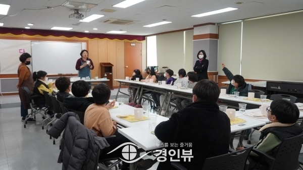 부평3동, 저소득 가정 청소년과 문화체험 도자기 공예 진행