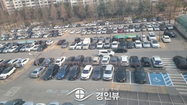 오산시청 부설주차장 주차난 풀려