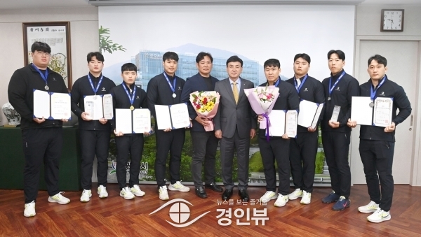 방세환 시장, 직장운동경기부 씨름팀 격려