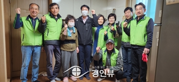 광주시 초월읍지역사회보장협의체, 취약계층에 새봄맞이 집수리 사업 추진