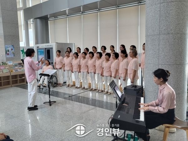 안산시 단원구여성합창단,‘동실~동실’런치콘서트 성황리에 마무리