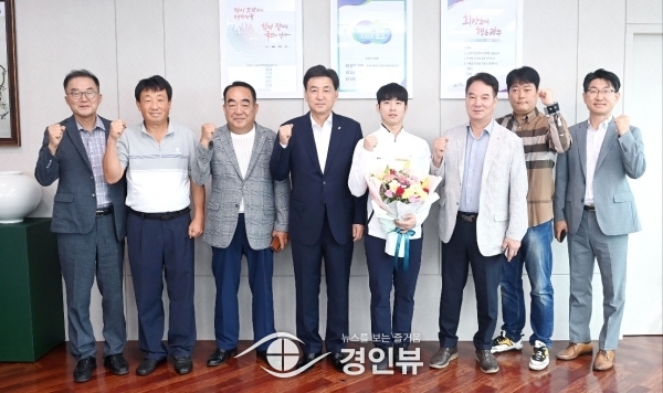 방세환 광주시장, 직장운동경기부 펜싱팀 허준 선수 항저우 아시안게임 출전 격려