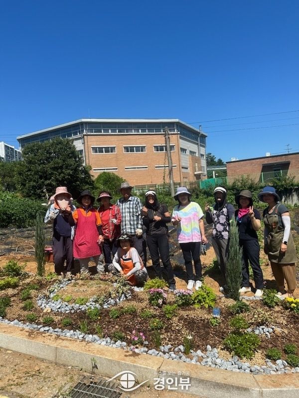 안중읍 행복정원단, 행복 정원 1차 조성