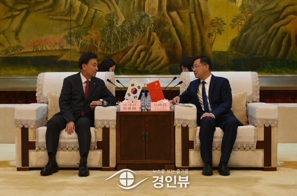 광주시, 교류 20주년 기념 ‘중국국제도자박람회’ 개막식 축하 방문