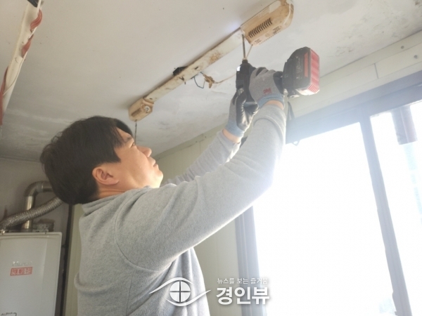 안성시동부무한돌봄네트워크팀, 안성로타리클럽과 함께하는 주거개선사업 실시