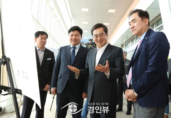 평택 지제역 방문한 김동연, “GTX A·C노선 연장 최대한 지원”